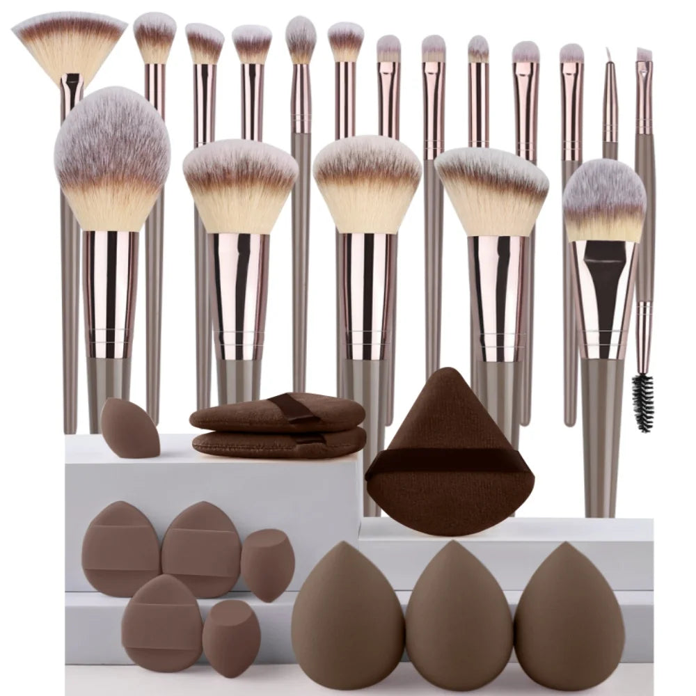 Makeup Brushes & Puff Set