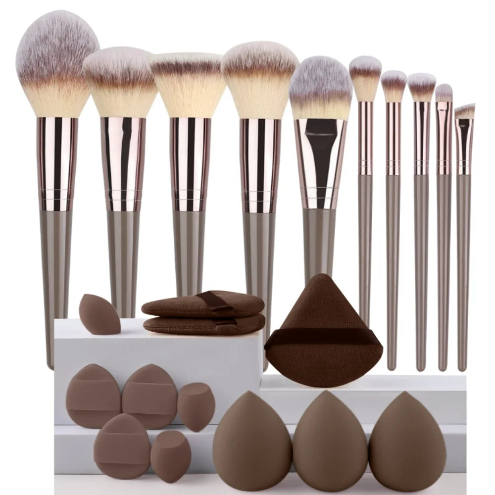 Makeup Brushes & Puff Set