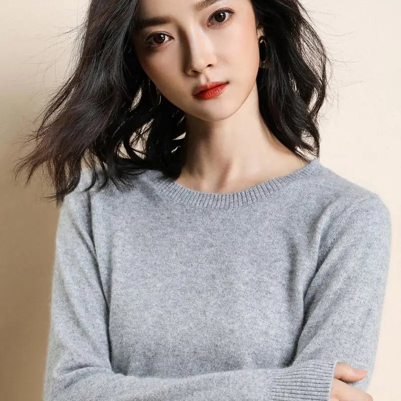 Women's Classic Wool Crew Neck Sweater
