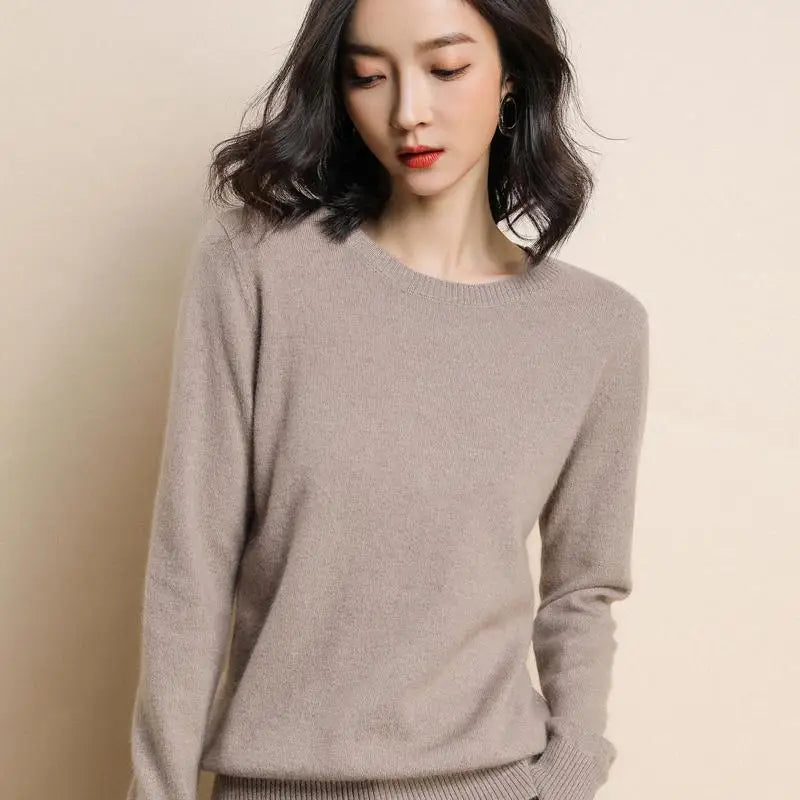 Women's Classic Wool Crew Neck Sweater