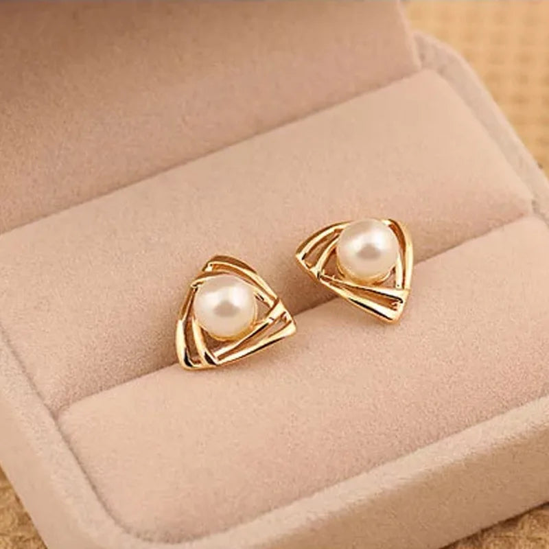 Smooth Pearl Stud Earrings