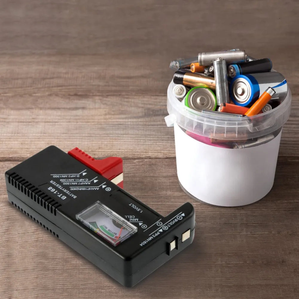 🔋 Digital Battery Tester