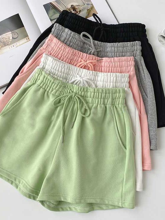 Women's Plus Size Wide-Leg Shorts