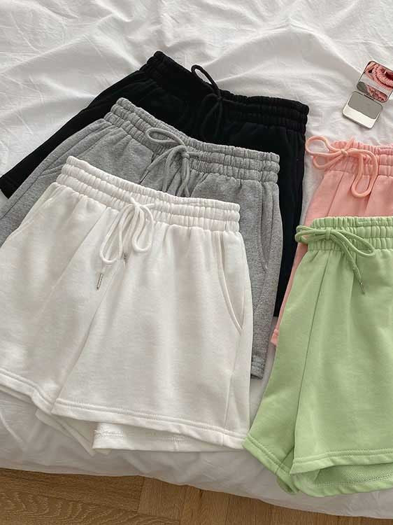 Women's Plus Size Wide-Leg Shorts