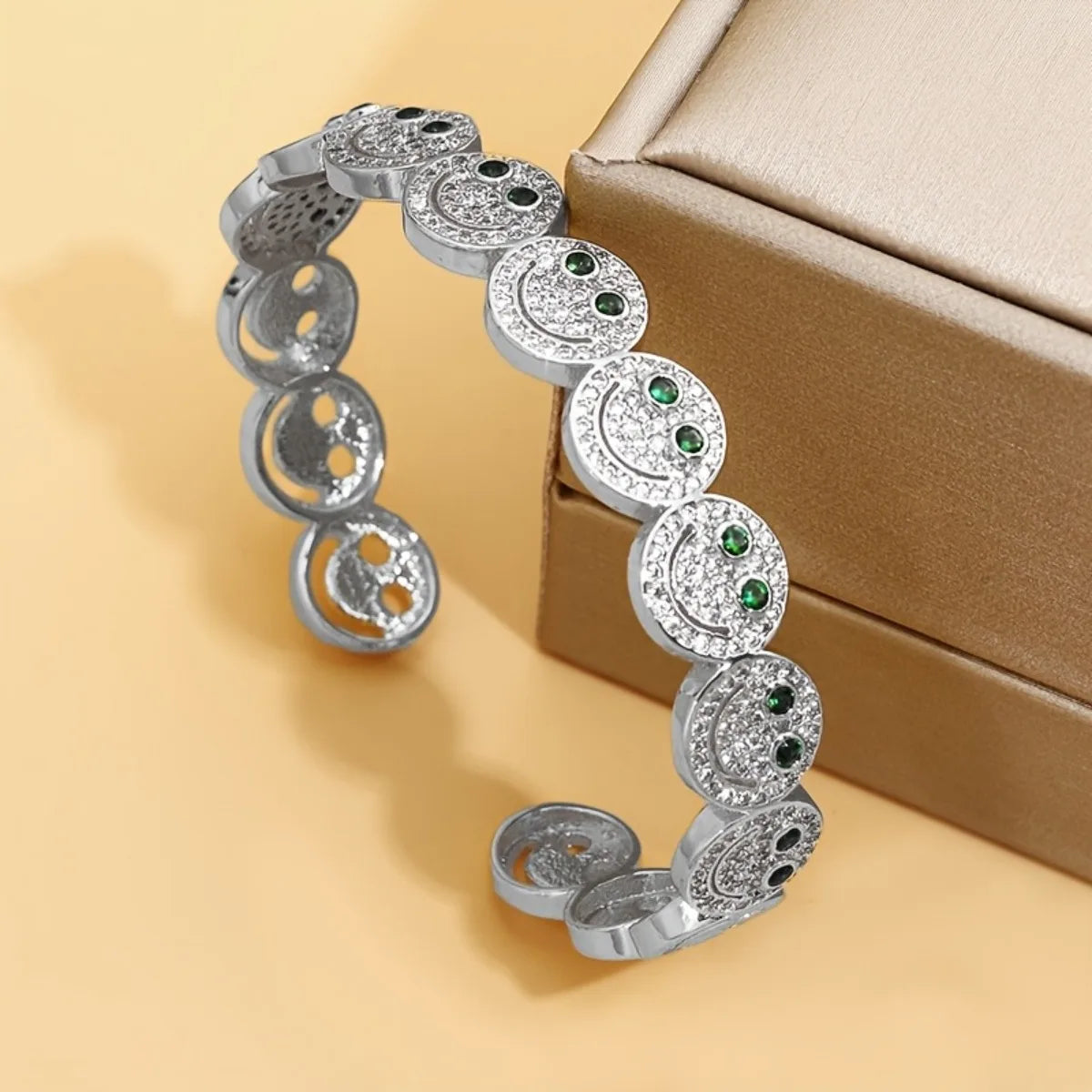 😊 Smile Zircon Cuff Bracelet
