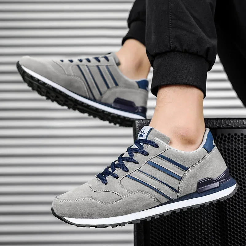 Men's Lace-Up Outdoor Running Shoes