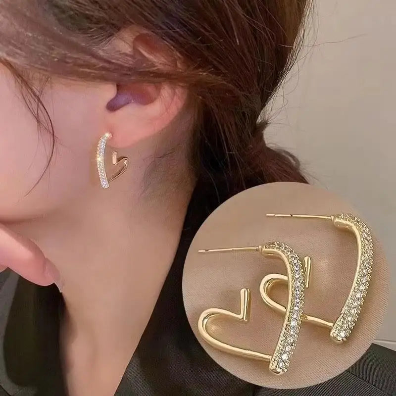 Heart Pearl Stud Earrings