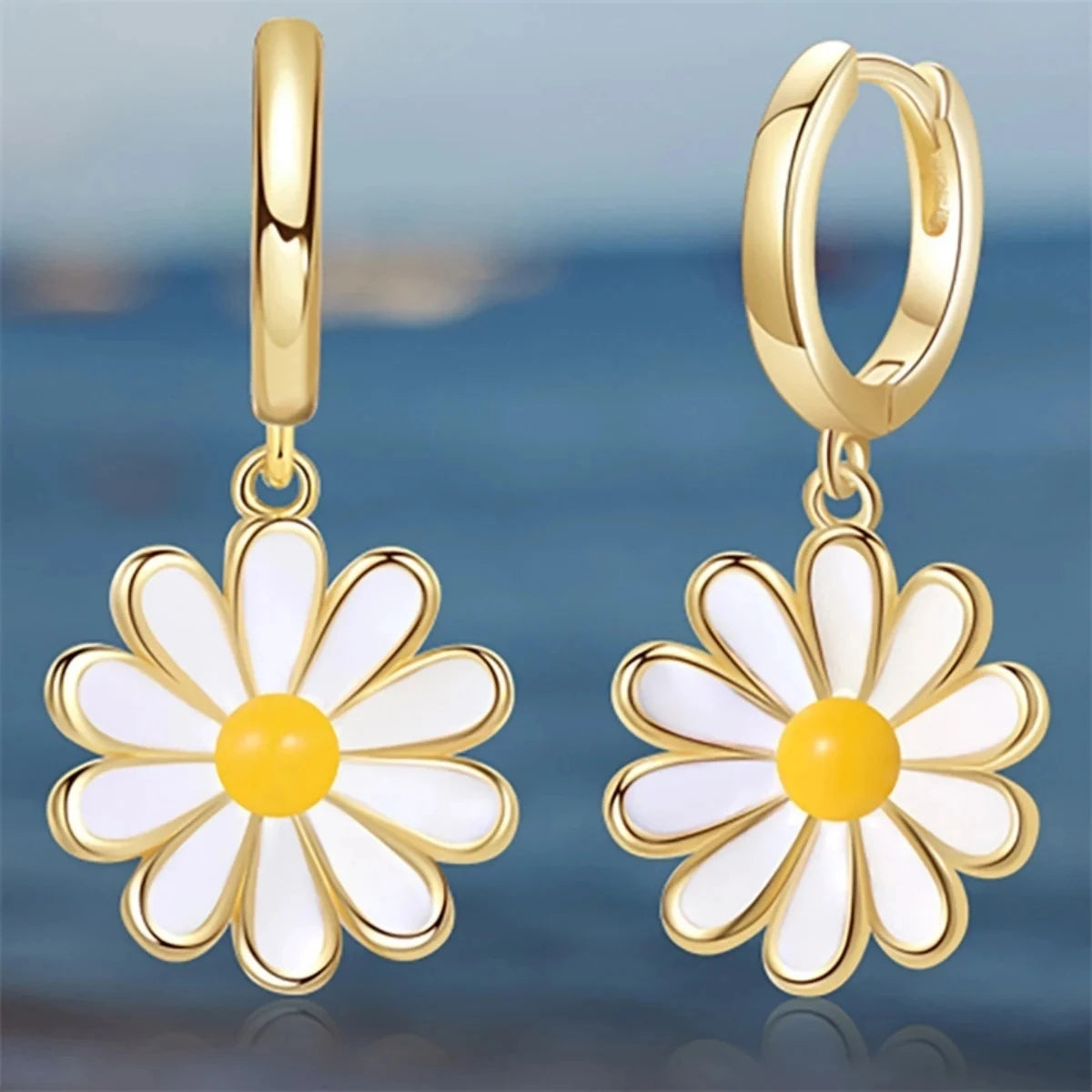 White Daisy Flower Drop Earrings