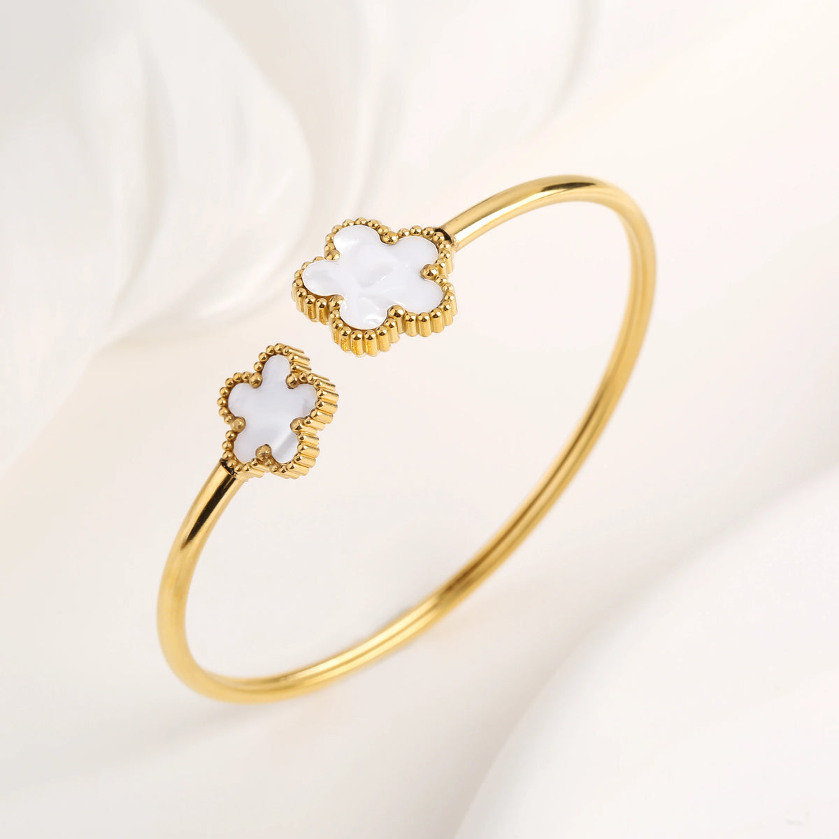 🍀 Lucky Clover Flower Jewelry Set