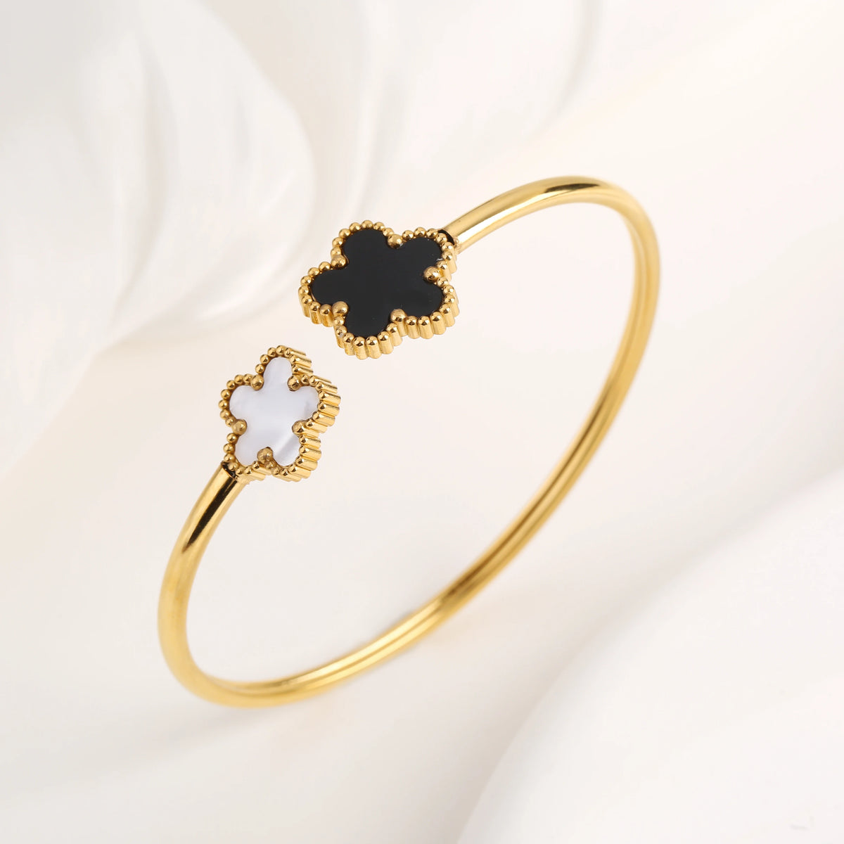 🍀 Lucky Clover Flower Jewelry Set