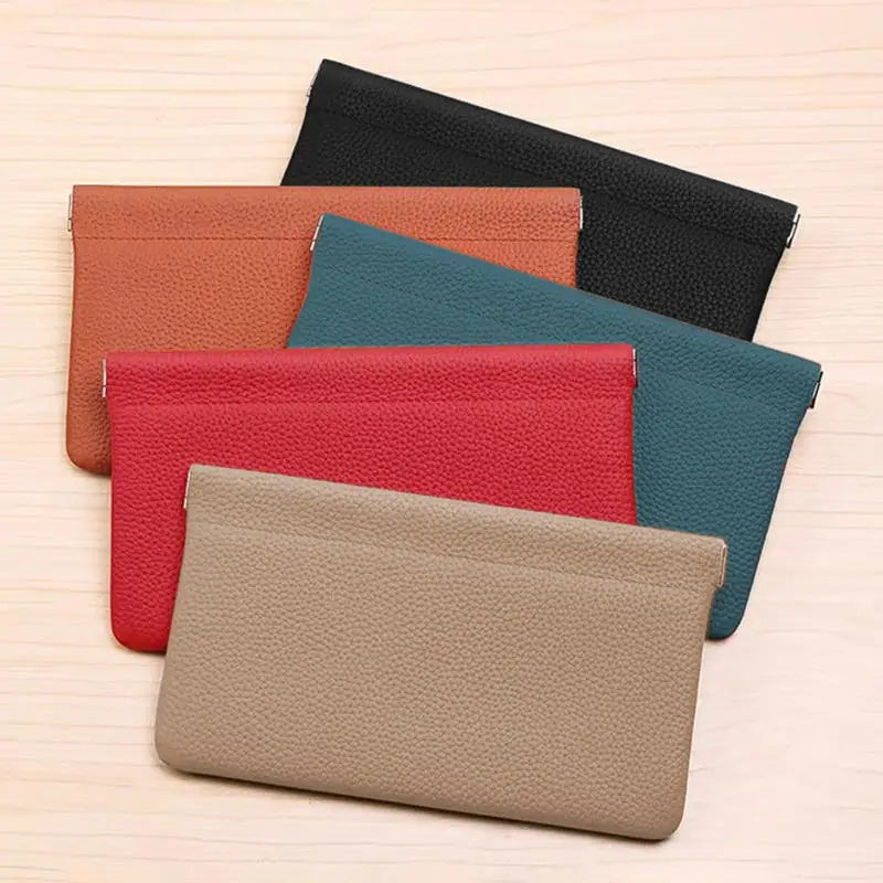 Self-Closing Long Travel Wallet