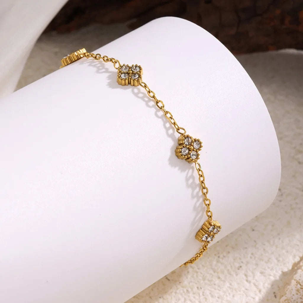 🌸 Gold Flower Zircon Bracelet
