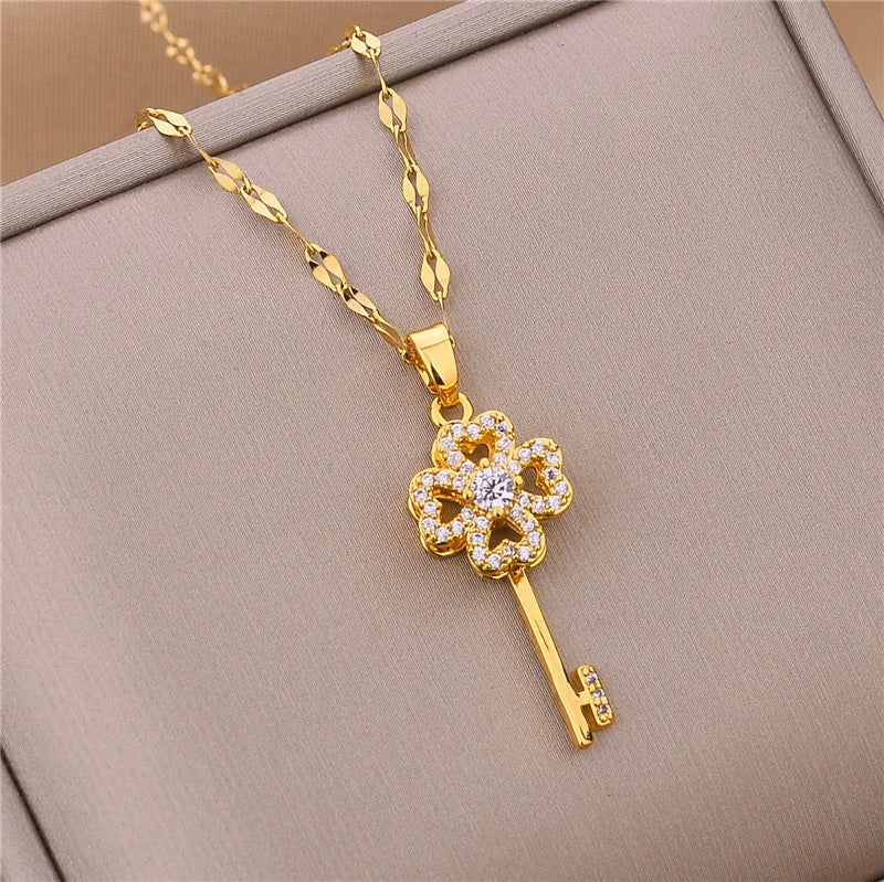 ✨ Light Luxury Zircon Crystal Necklace