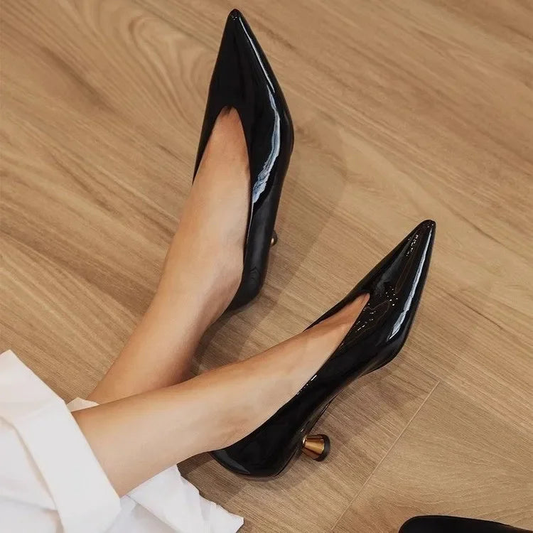 Women's Pointed-Toe Low-Heel Pumps
