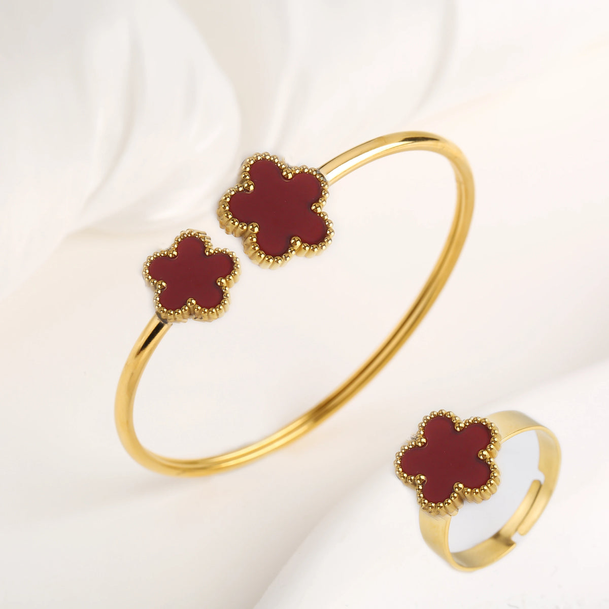 🍀 Lucky Clover Flower Jewelry Set