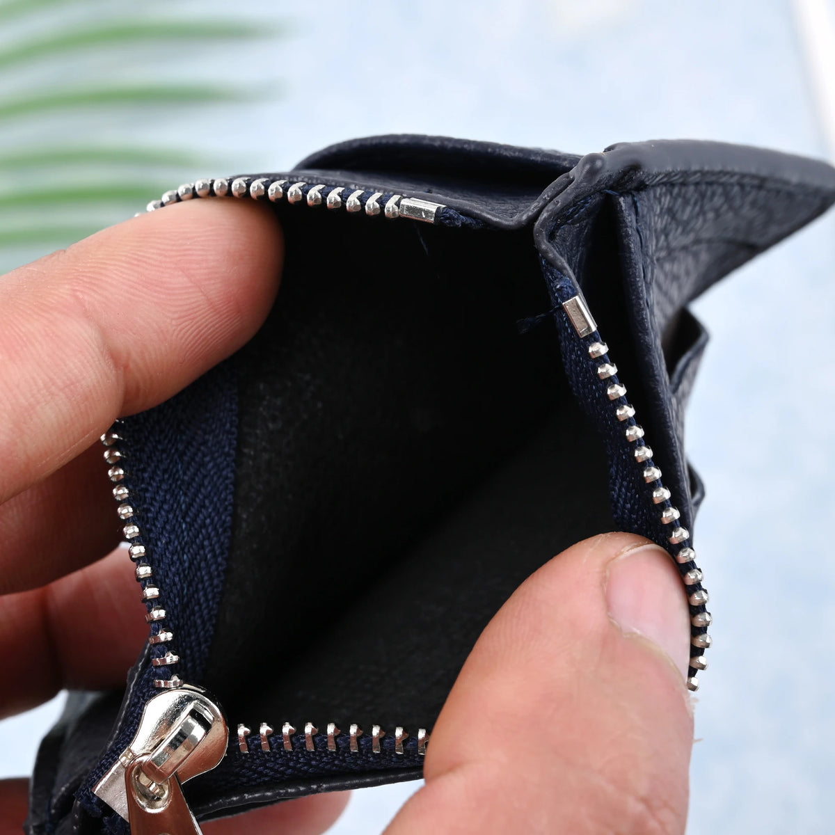 Slim Zip Card Purse