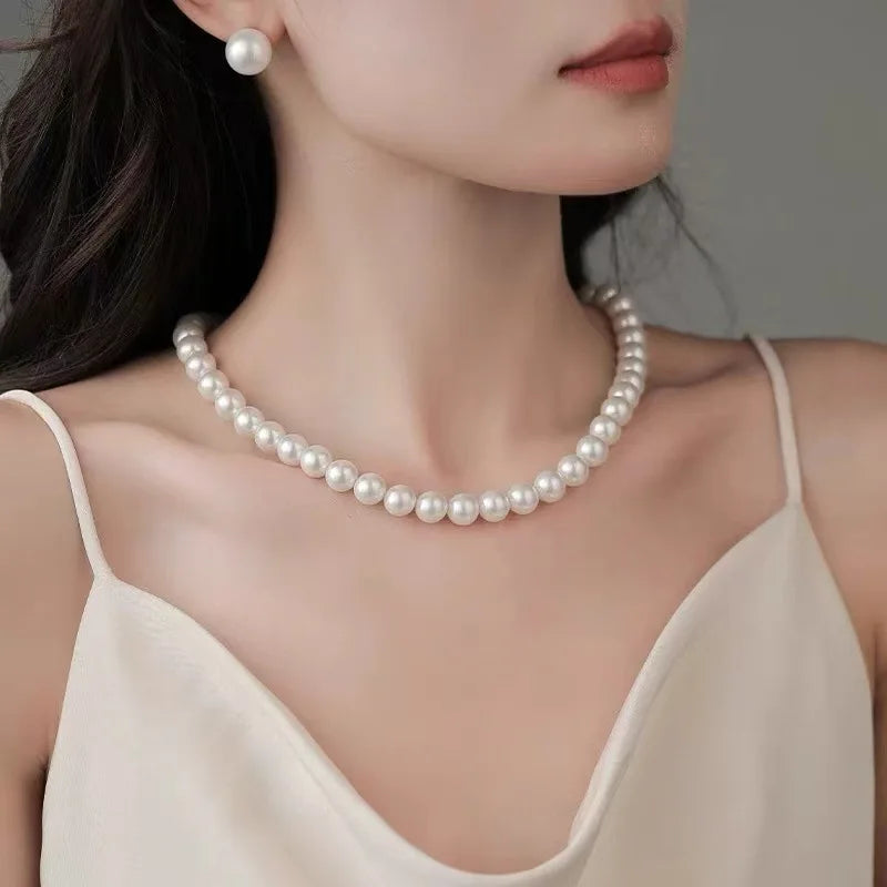 🤍 White Imitation Pearl Choker Necklace