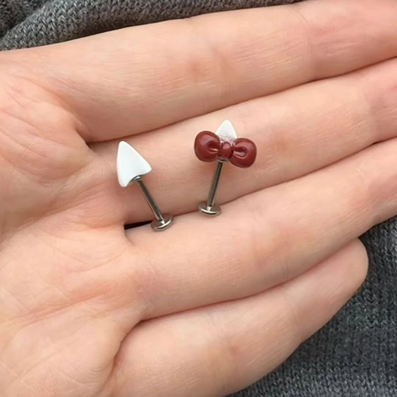 Titanium Bow Heart Cartilage Piercing
