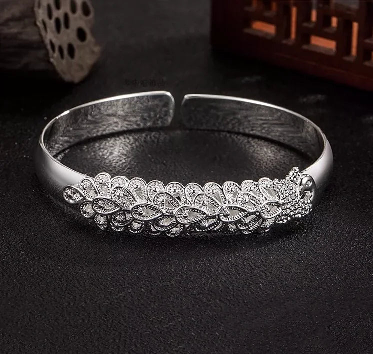 Gypsophila Star Bangle