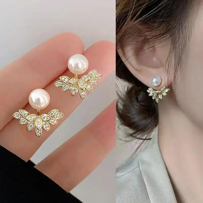 Heart Pearl Stud Earrings