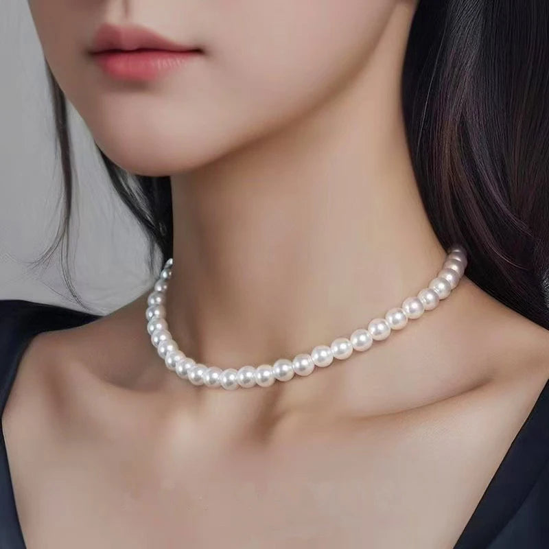 🤍 White Imitation Pearl Choker Necklace