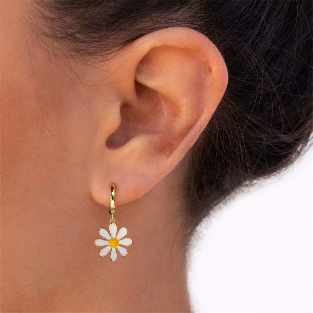 White Daisy Flower Drop Earrings