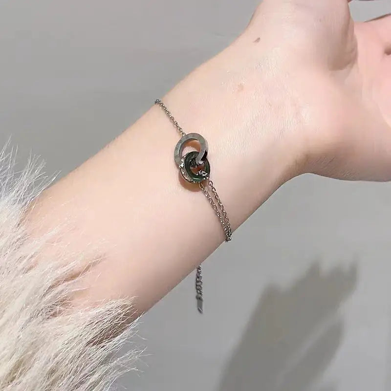 🔢 Roman Numeral Zircon Bracelet