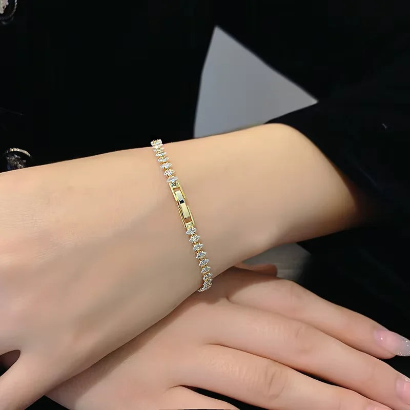 💠 Luxury Roman Crystal Rhinestone Bracelet