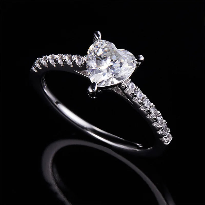 ❤️ 925 Sterling Silver Heart Diamond Ring