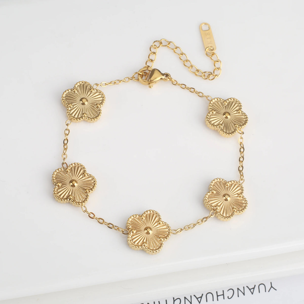 🍀 Five Leaf Clover Stainless Steel Bracelet