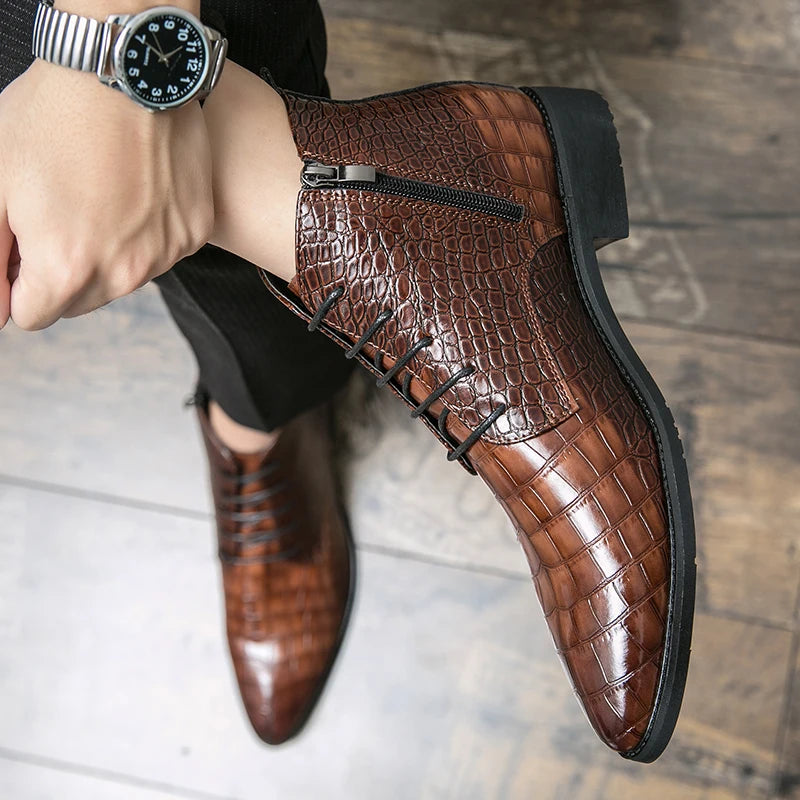 Men's Lace-Up Pointed Leather Boots