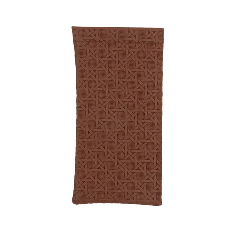 Self-Closing Long Travel Wallet