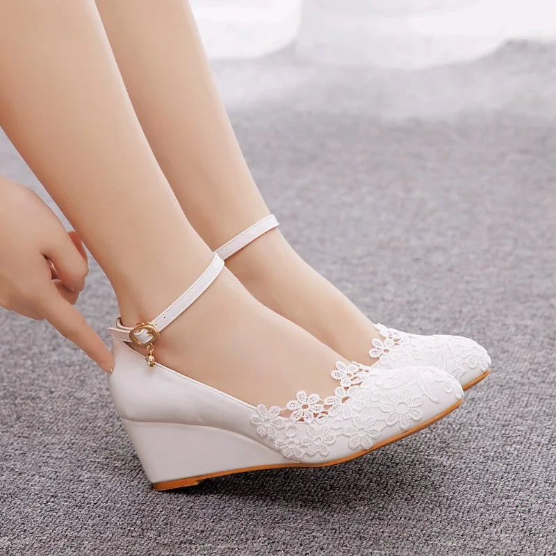 Women's Pearl Lace Wedge Bridal Pumps