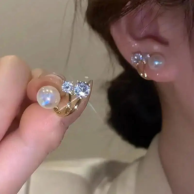 Heart Pearl Stud Earrings