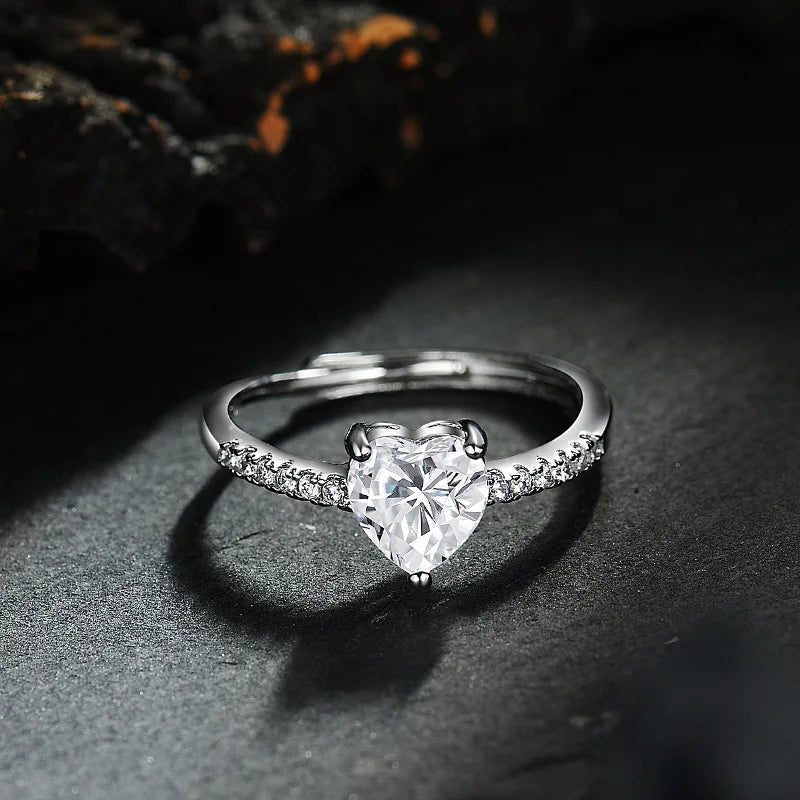 ❤️ 925 Sterling Silver Heart Diamond Ring