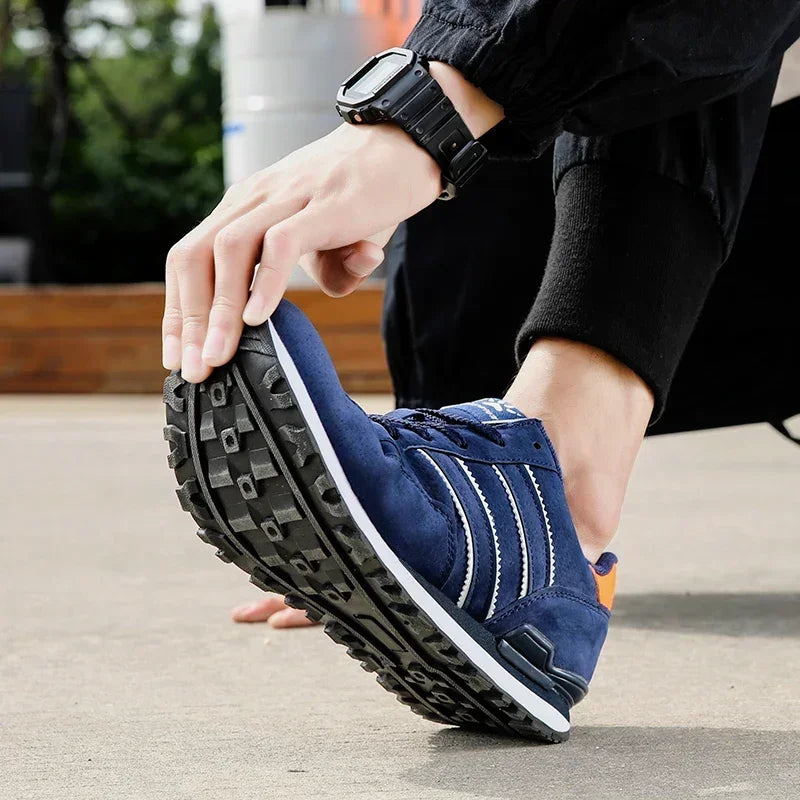 Men's Lace-Up Outdoor Running Shoes