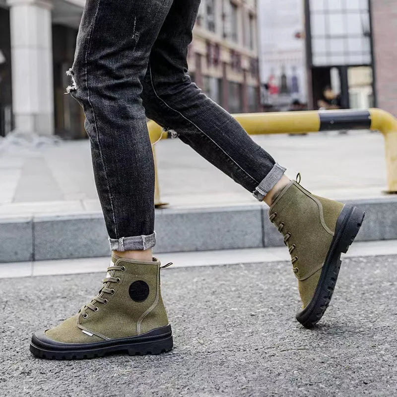 Men's Wide-Sole Outdoor Boots