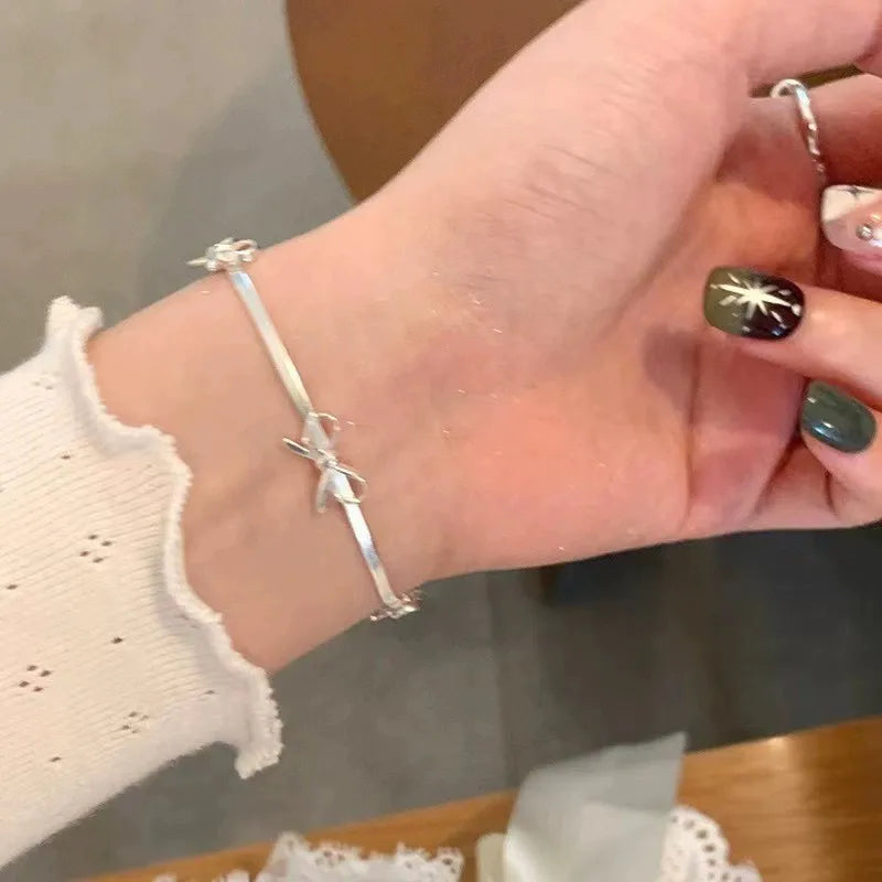 🌸 Zircon Flower Alloy Bracelet