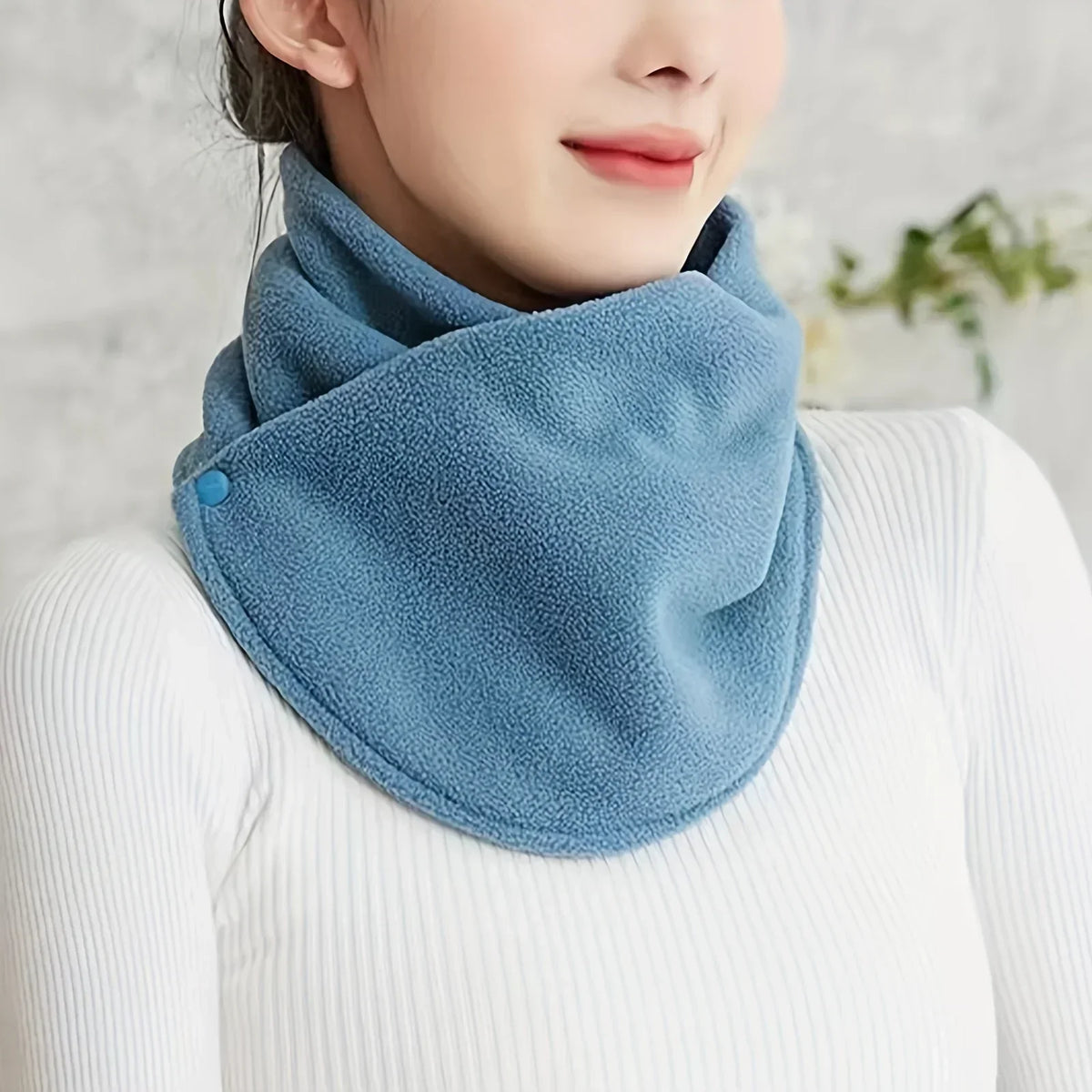 Women's Fluffy Neck Warmer Scarf