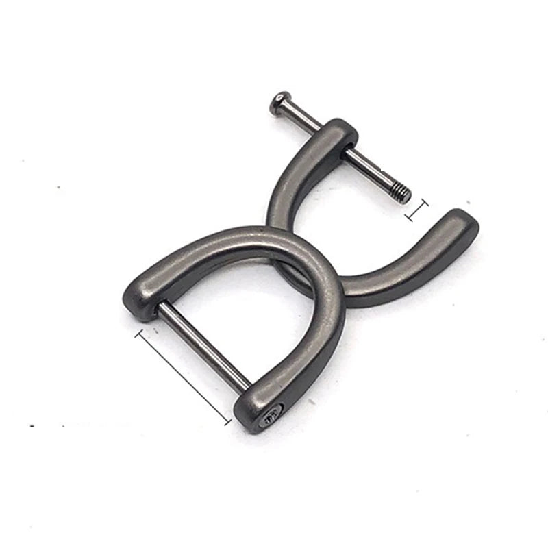 💎 Zinc Alloy Car Keychain