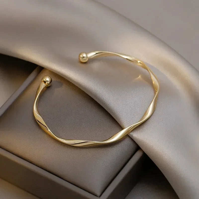 Big Flower Metal Bangle