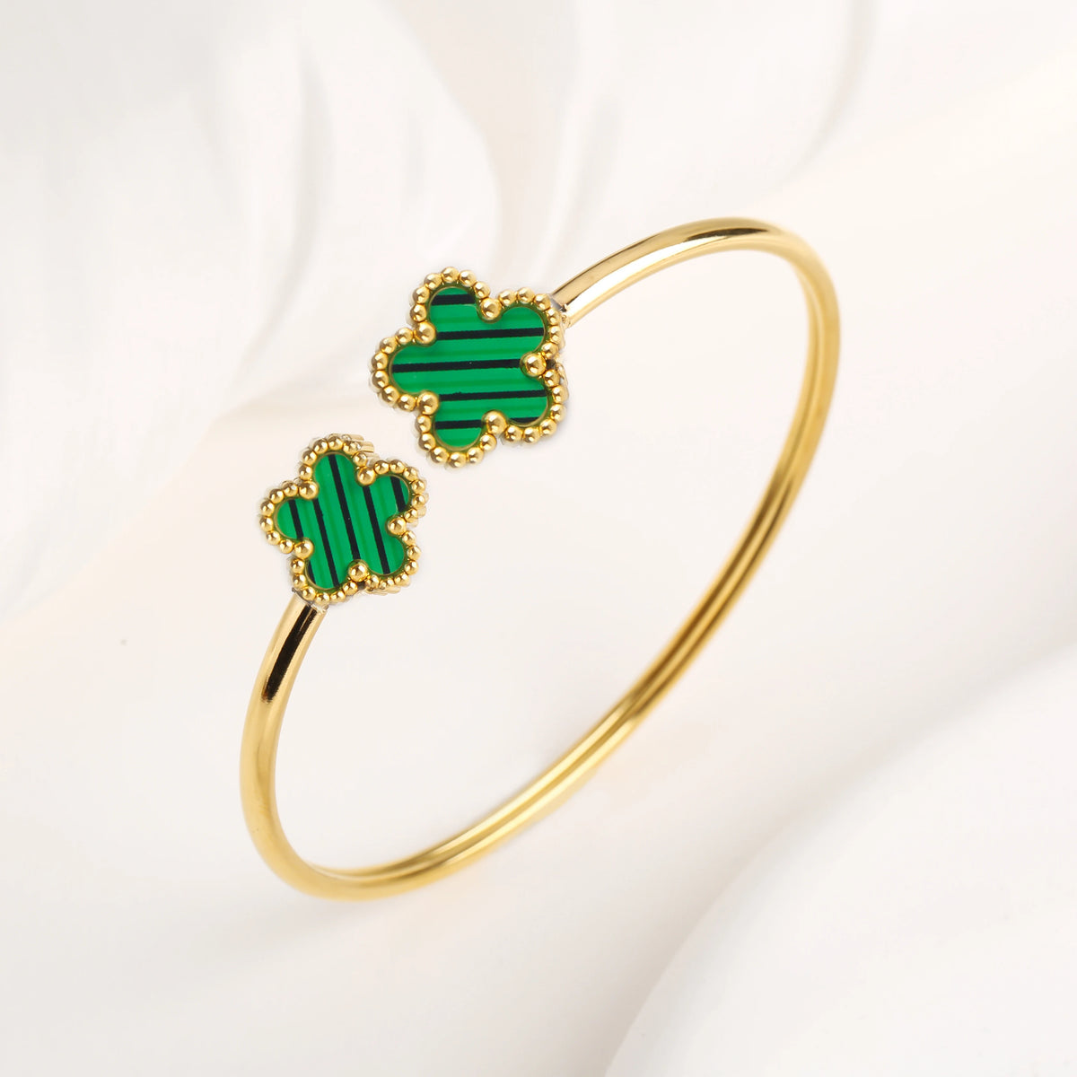 🍀 Lucky Clover Flower Jewelry Set