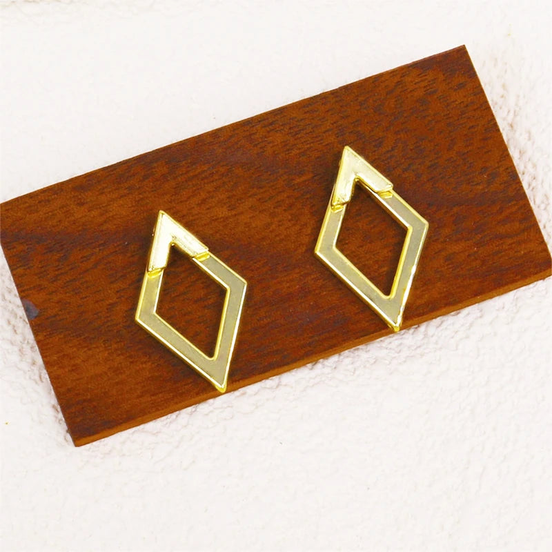 2-in-1 Hollow Rhombus Stud Earrings