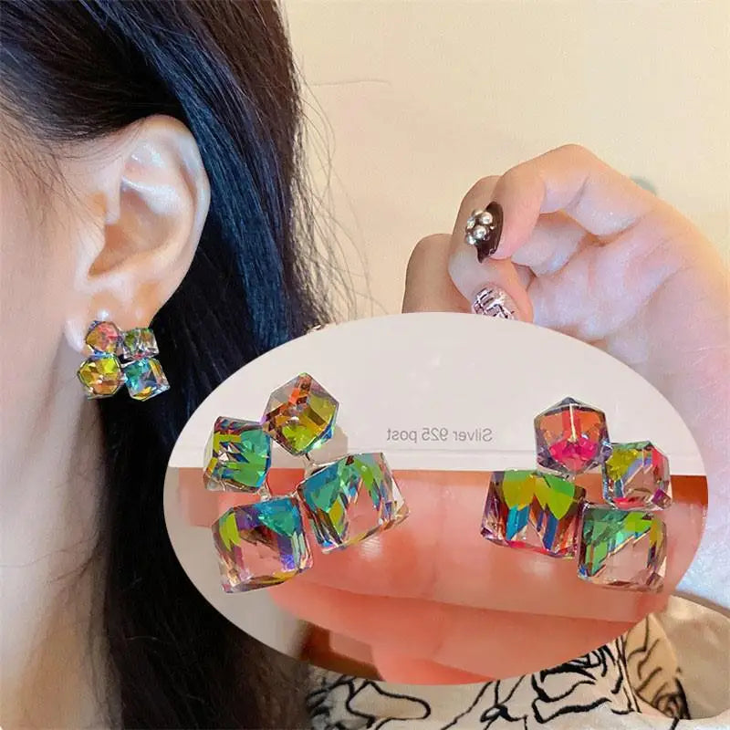 Heart Pearl Stud Earrings