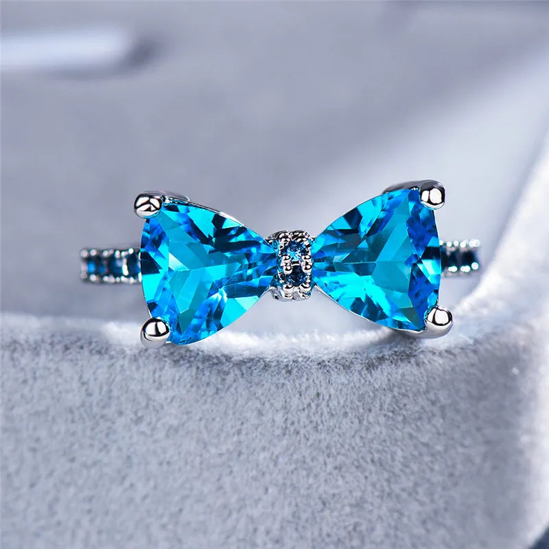 Bow Zircon Ring