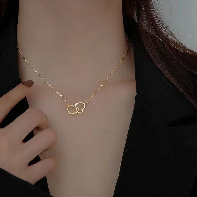 💖 Rhinestone Heart Choker Necklace