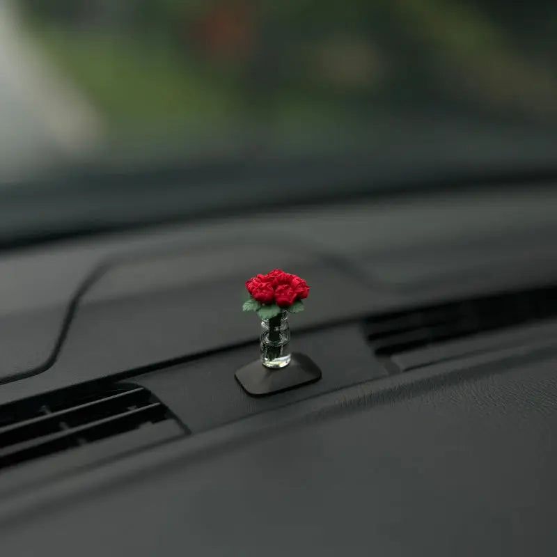 🌸 Mini Flower Vase Car Decoration