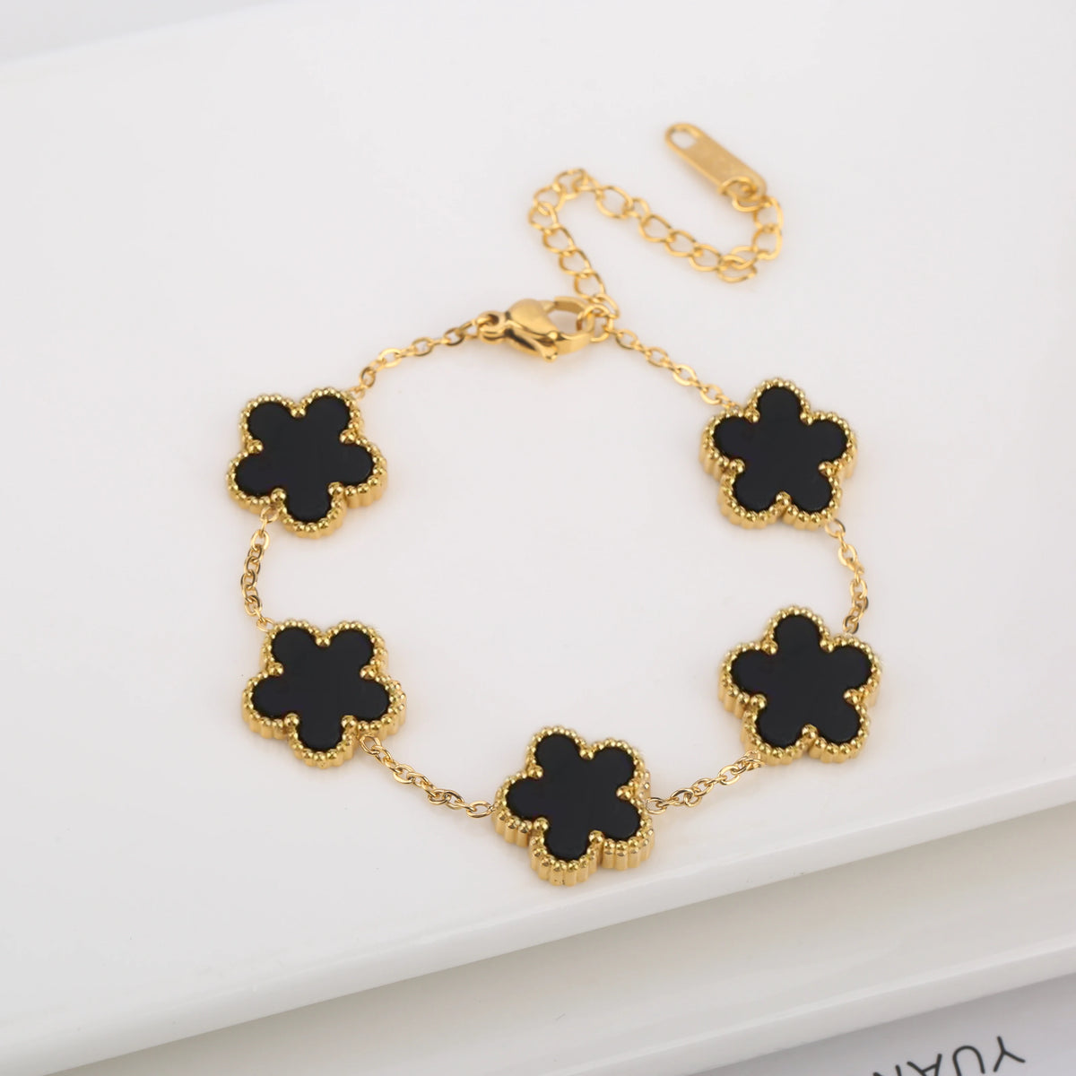 🍀 Five Leaf Clover Stainless Steel Bracelet