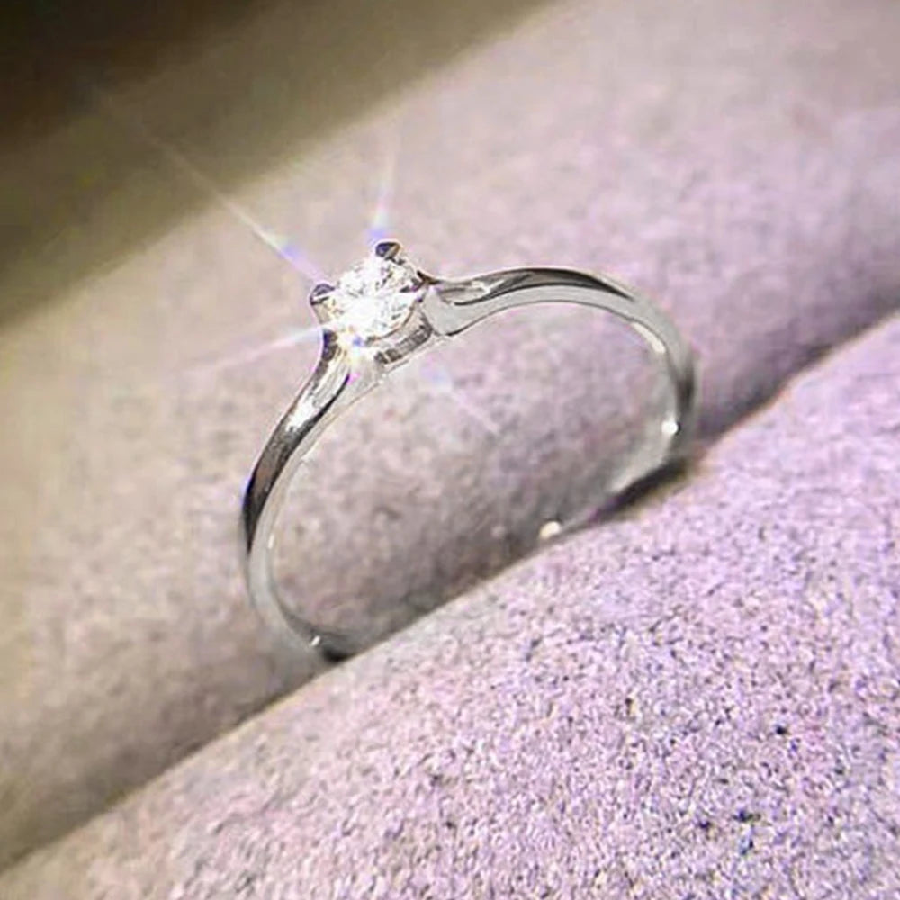 💍 خاتم زفاف من الزركونيا المكعبة من هيتان