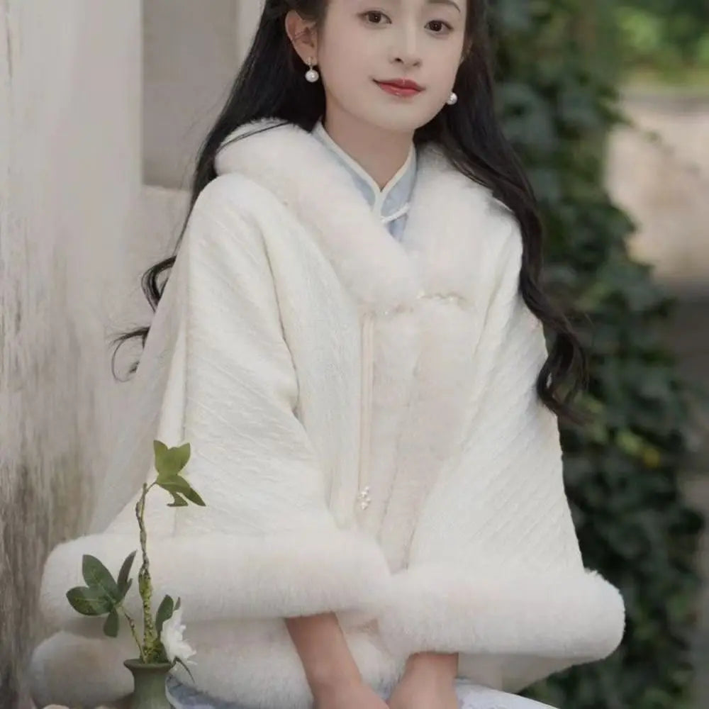 Short Knitted Shawl Cape